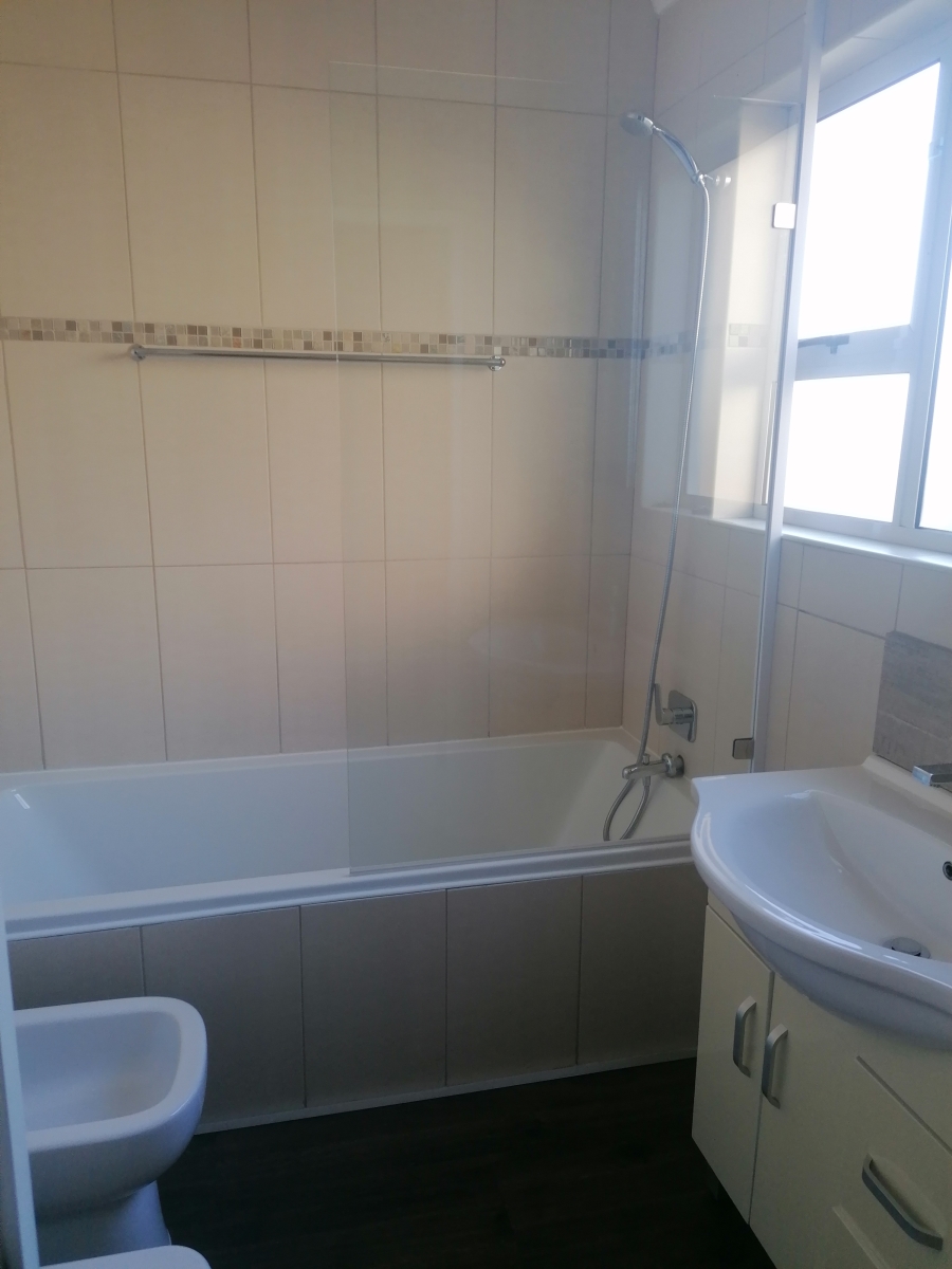 To Let 3 Bedroom Property for Rent in Fish Hoek Western Cape